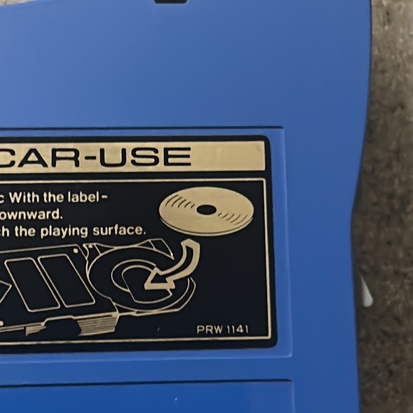 Used Pioneer 6 disk cartridge Model PRW 1141. Comes with 6 John Coltrane CD’s. - Picture 3 of 6